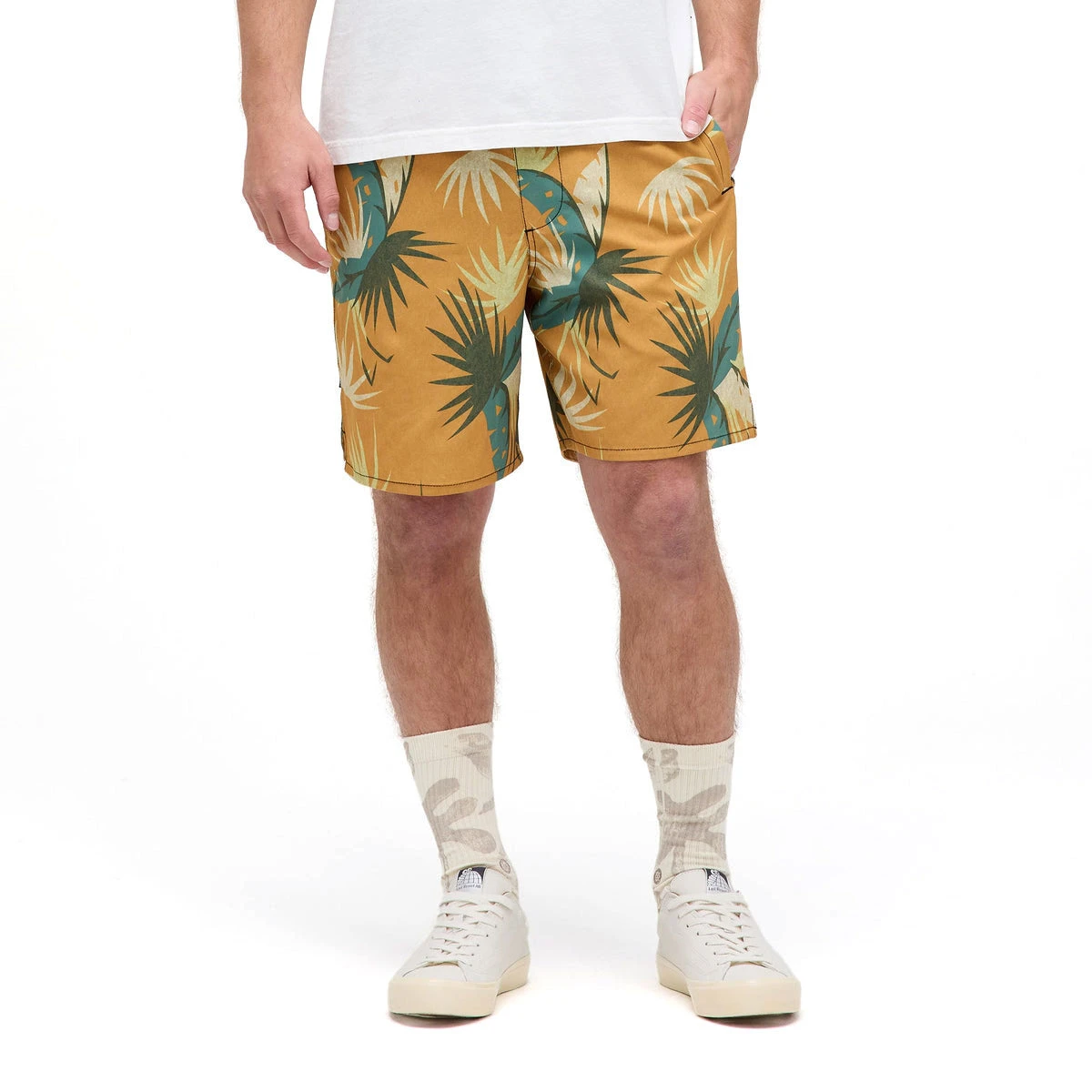 Stance Complex 7in Hybrid Shorts - Gold Fade 4 Stance Complex 7in Hybrid Shorts - Gold Fade - Image 2