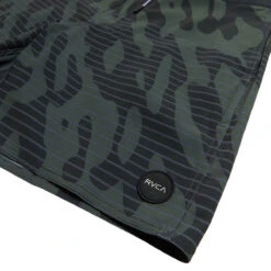 RVCA Curren 18 Boardshorts - Dark Olive 10 RVCA Curren 18 Boardshorts - Dark Olive -DADDIES Skate Gear 196752227014 4