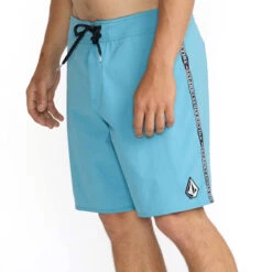 Volcom Command Mod 18 Boardshorts - Used Blue 11 Volcom Command Mod 18 Boardshorts - Used Blue -DADDIES Skate Gear 198433041919 5