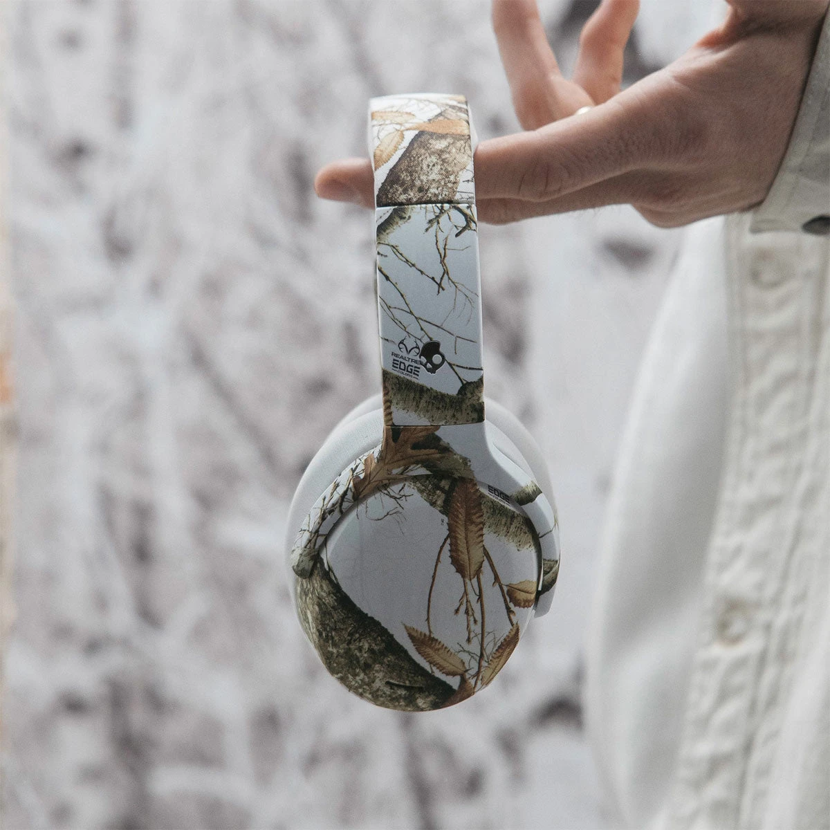 Skullcandy Crusher ANC 2 Headphones - Real Tree Edge White 6 Skullcandy Crusher ANC 2 Headphones - Real Tree Edge White - Image 4