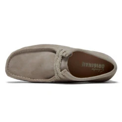 Clarks Wallabee 2604 Shoes - Sand Suede 9 Clarks Wallabee 2604 Shoes - Sand Suede -DADDIES Skate Gear 889004488256 3