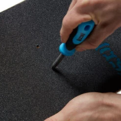 CCS 2-in-1 Griptape Tool - Black/Blue -DADDIES Skate Gear ccs griptool 4